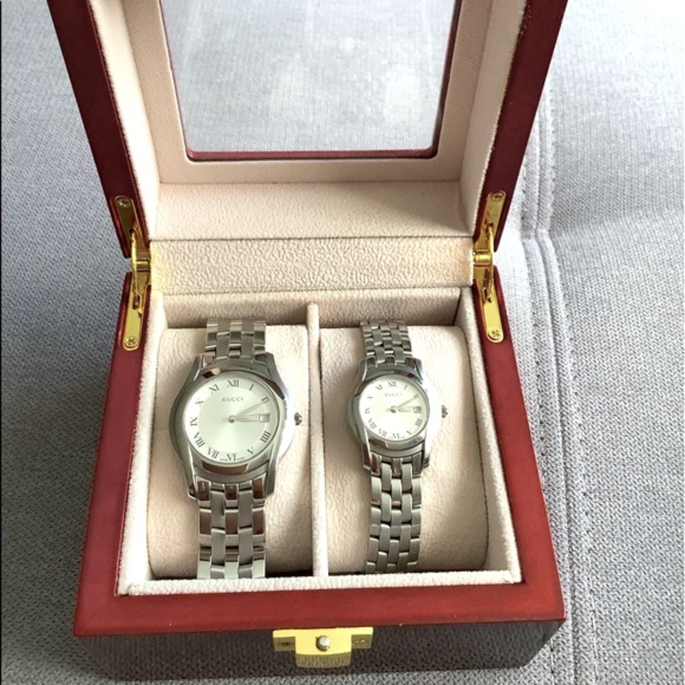 Beautiful authentic GUCCI watches for couple 💞💕 - Picture 2 of 15